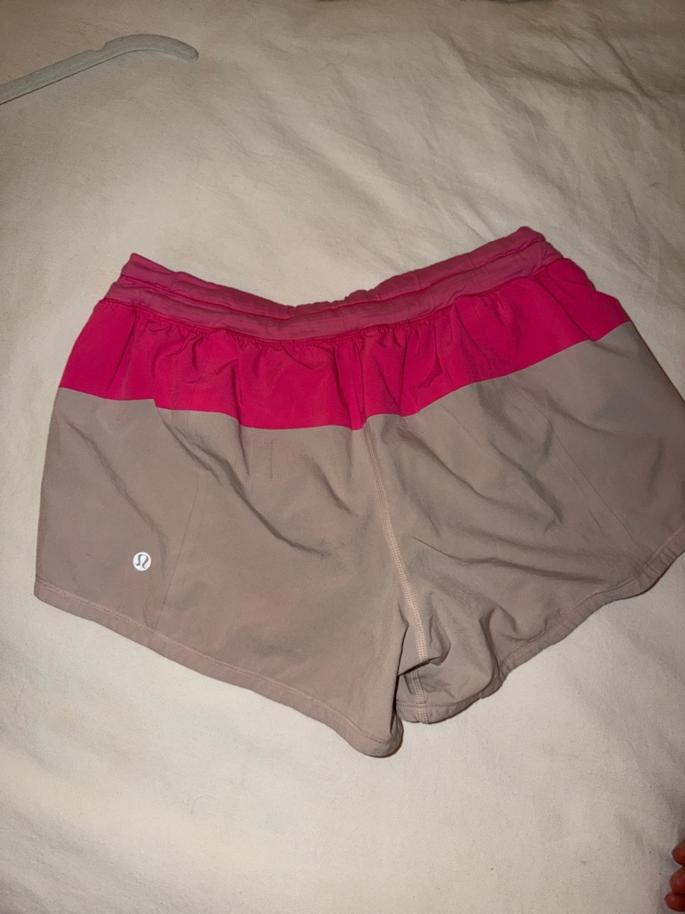 Lululemon athletic shorts size 8 - Picture 7 of 7